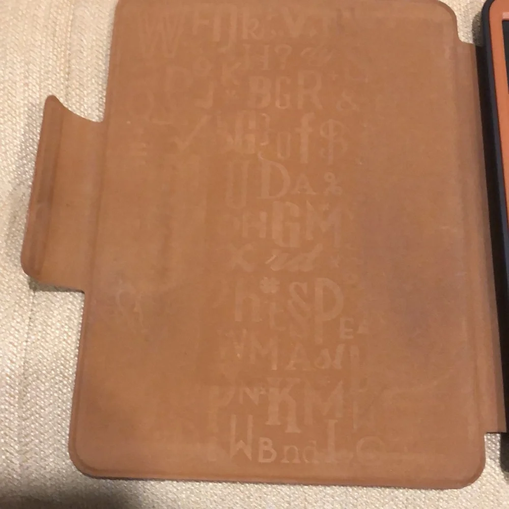 Seymac iPad leather adjustable height cover w/card slot & pen holder,used cognac